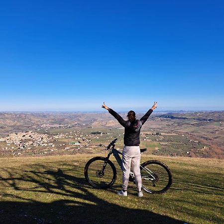 Azienda Agrituristica La Torretta Tocco da Casauria Eksteriør bilde