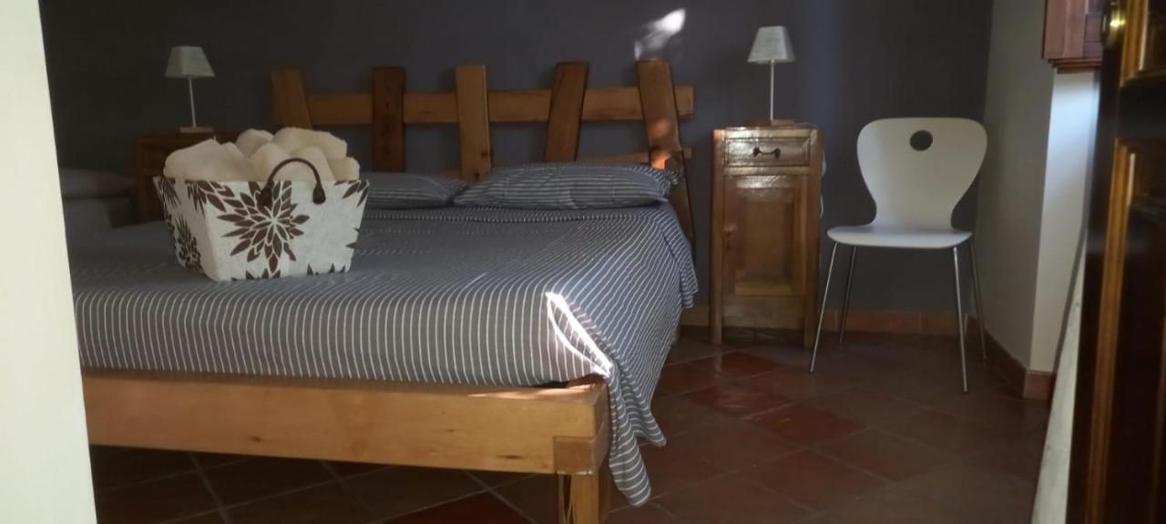 Azienda Agrituristica La Torretta Tocco da Casauria Eksteriør bilde