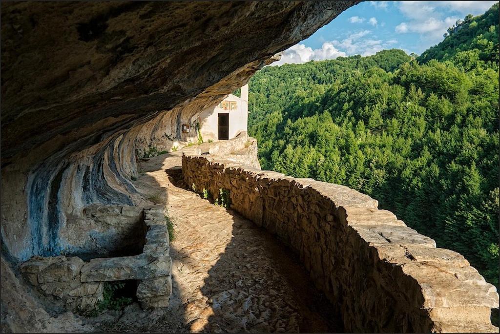 Azienda Agrituristica La Torretta Tocco da Casauria Eksteriør bilde